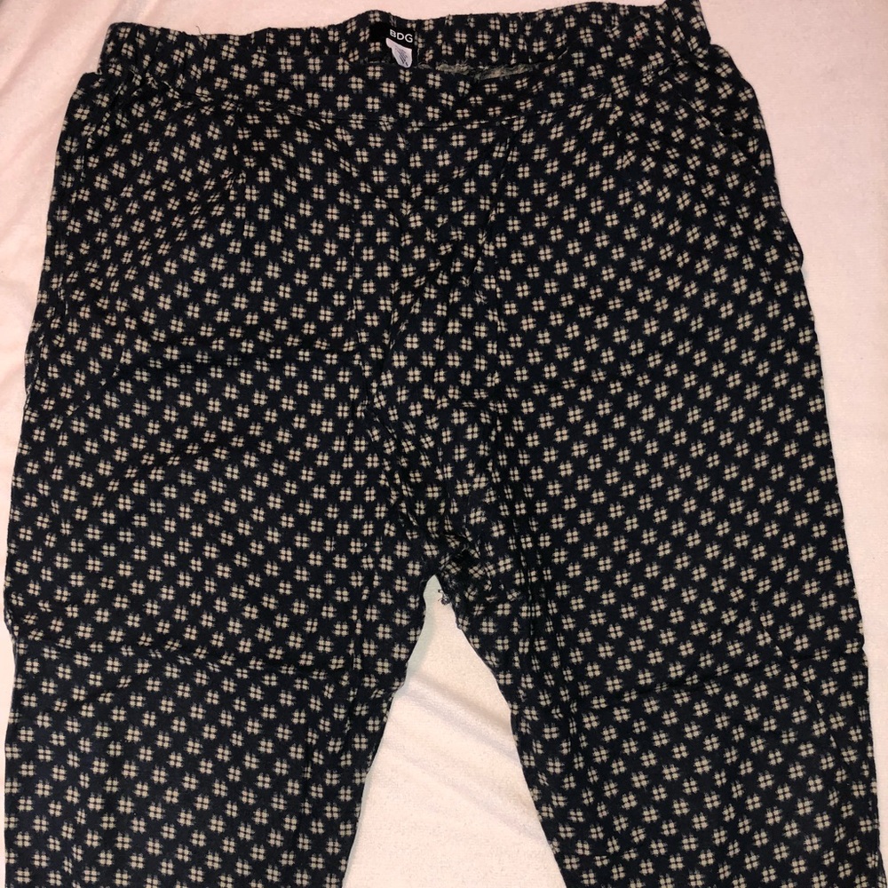 Joggers - Picture 2 of 2